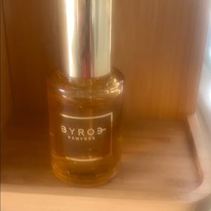 Byro face serum